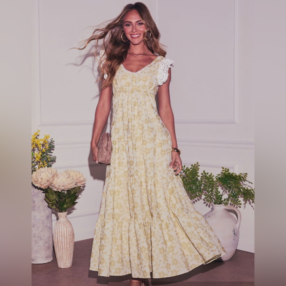 VICI Blooming Bliss Tiered Maxi dress S